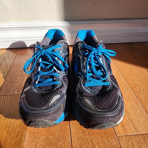 Brooks Ghost 8th Edition Running Shoes - Sz 9 - Picture 3 of 8